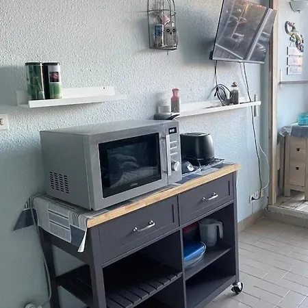 Centre Port Apartment *